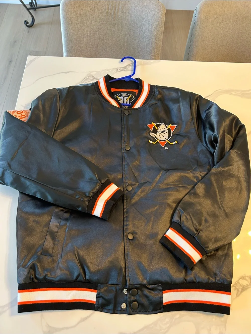 Men’s Black 30 Anniversary Anaheim Ducks Bomber Jacket with Orange. Sz Large